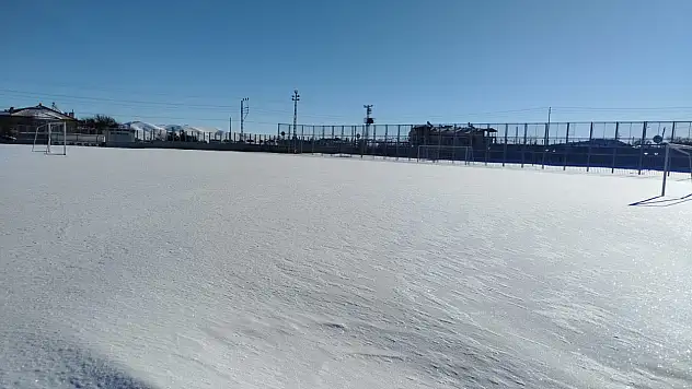 Kar altında kaldı! Kayseri'nin birçok ilçesinde aynı görüntü
