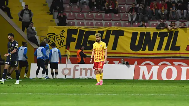 O futbolcu forma giyemeyecek!
