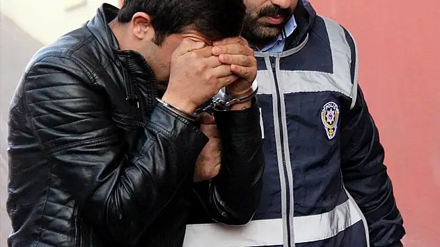 Katil zanlısı torunlar hakim karşısında