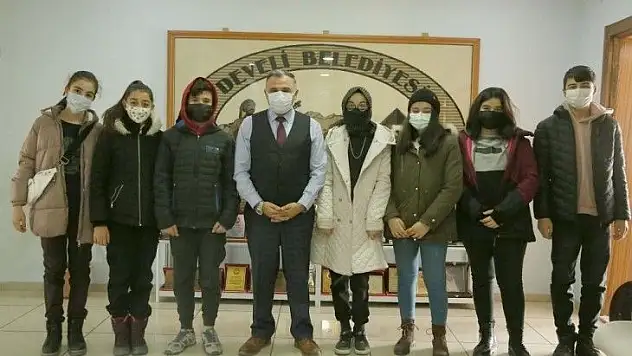 Kayak kulübü sporcularından Mehmet Cabbar'a ziyaret
