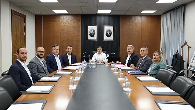 Kayseri'de imzalar atıldı: Bir okul daha yapılacak!