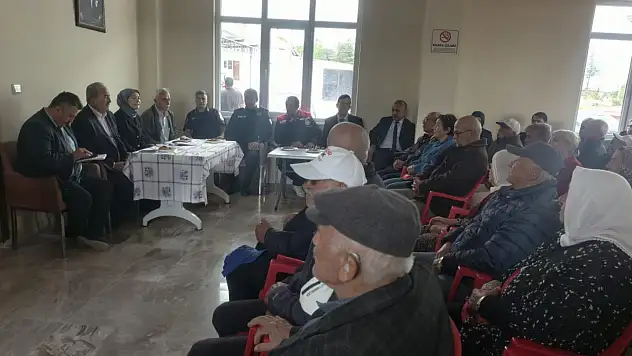 Kaymakam ve Başkan Felahiye'de dert dinledi