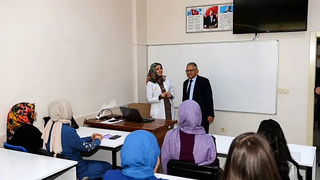 KAYMEK'te ücretsiz dil kursu kayıtları başladı!