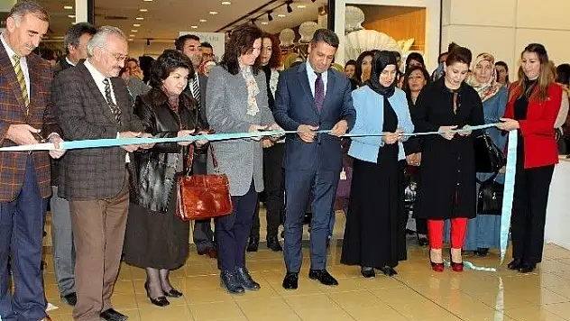 KAYMEK'ten öğretmenlere özel sergi açıldı