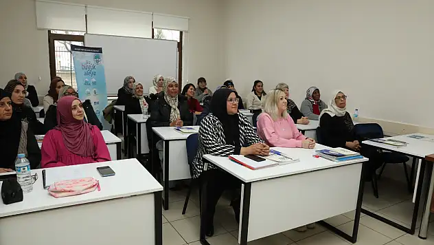 KAYMEK, Türkçeyi dünyaya tanıtıyor