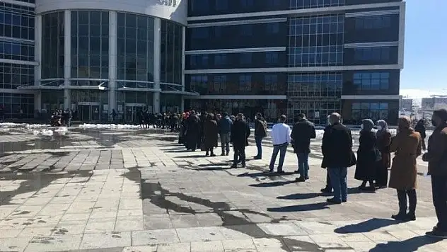 Kayseri Adliyesi'nde yoğunluk