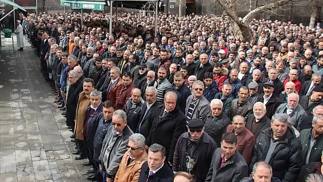 Hacı Mehmet Soykarcı son yolculuğuna uğurlandı