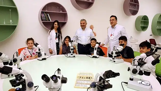 Kayseri Bilim Merkezi 2 yılda 300 bin ziyaretçiyi ağırladı
