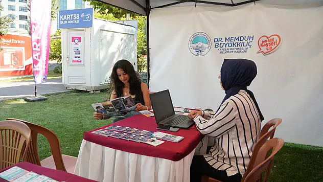 Kayseri Büyükşehir'den üniversite öğrencilerine 'şehre hoş geldiniz' desteği
