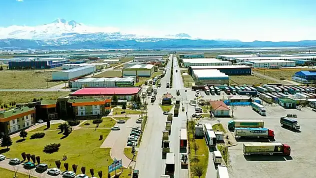 Kayseri'de 100 kişi alınacak! İkramiye, prim, yardım ve ödül var...