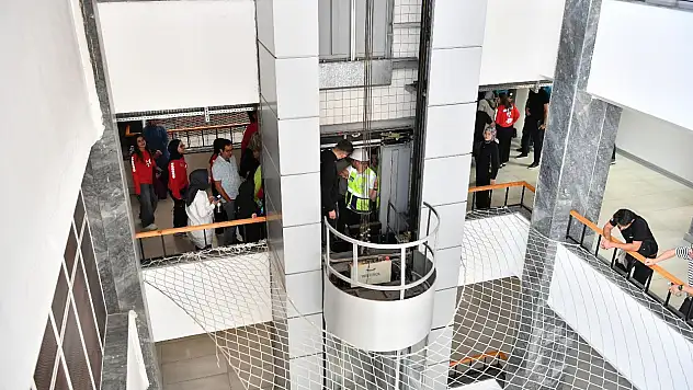 Kayseri'de 100 kişiye hayat kurtaran eğitim