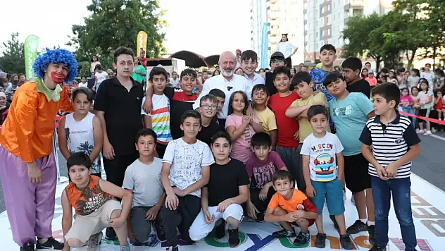 Çocuklar tatili dolu dolu geçiriyor!