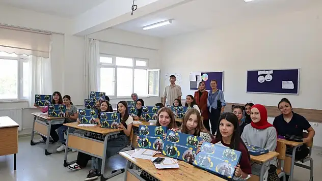 Kayseri'de 315 bin öğrenci için tatil zili çaldı