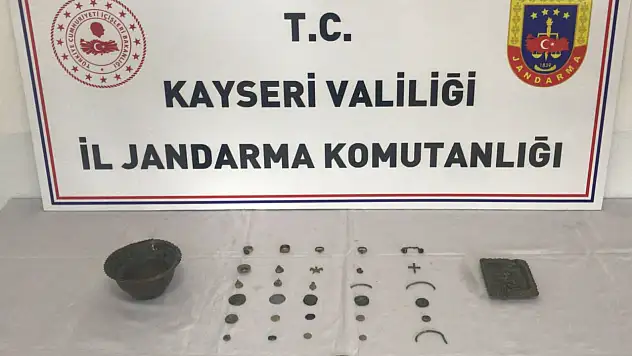 Kayseri'de 33 tarihi eser ele geçirildi!