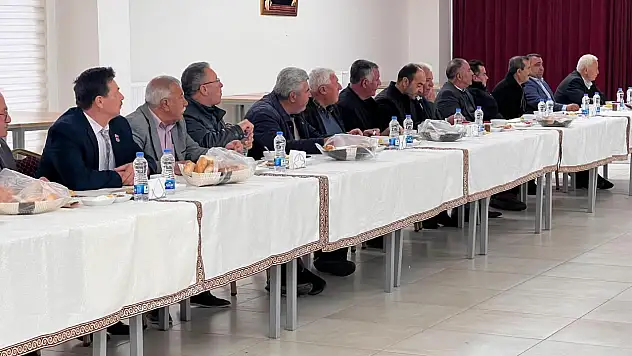 Kayseri'de 35 Mahalle Muhtarı nerede toplandı?