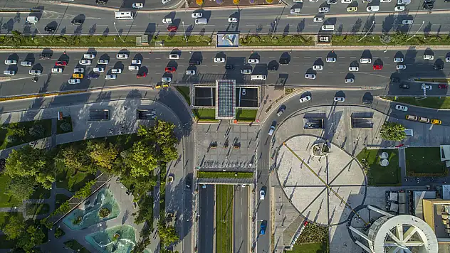 Kayseri'de 5 kişi yolda hayatını kaybetti