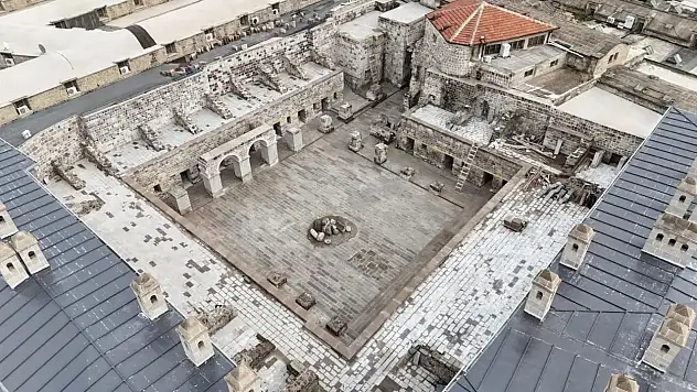 Kayseri'de 525 yıllık tarihi hazine açılışa hazırlanıyor
