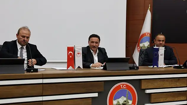 Kayseri'de 665 milyon TL'lik 26 proje için imzalar atıldı