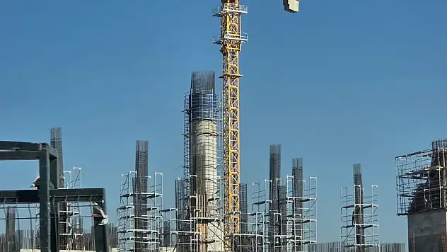 Kayseri'de 700 milyonluk camide son durum! Beton bloklar yükseliyor