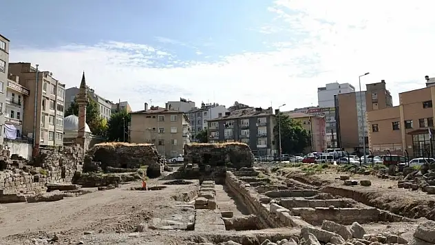 Kayseri'de 833 yıllık tarihi yapı için büyük adım! Restorasyon süreci başlıyor