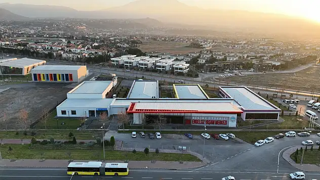 Kayseri'de açılan merkeze akademik destek!