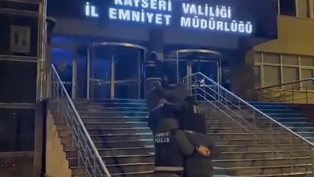 Kayseri'de akılalmaz zehir sevkiyatı! Zehri beze emdirip oraya gizlemişler