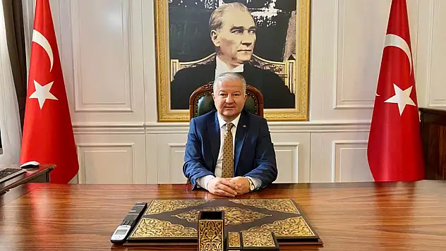 Kayseri'de ilçenin anahtarı verilen ve fahri hemşehri ilan edilen Kaymakam Vali oldu