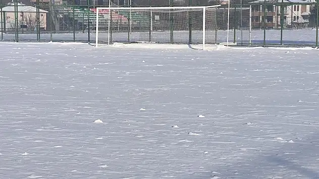 Kayseri'de amatör maçlara kar engeli