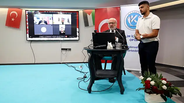 Kayseri'de anlamlı buluşma: Gazze'de üniversite olmanın zorlukları anlatıldı!