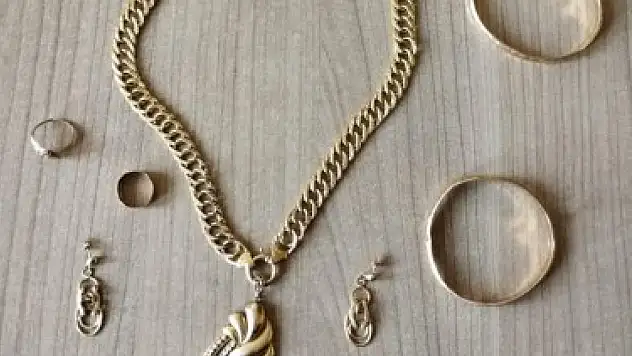 Kayseri'de aralarında çocuklarında bulunduğu seri hırsızlar yakalandı!