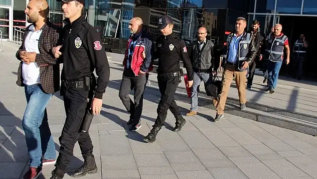 Aranan şahıslara operasyon çok sayıda tutuklama