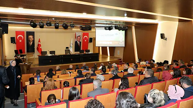 Kayseri'de belediyeden örnek uygulama! Atıklar sanata dönüştü