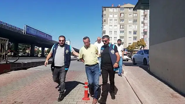 Son dakika...Cumhuriyet Mahallesinde bıçaklı kavga!