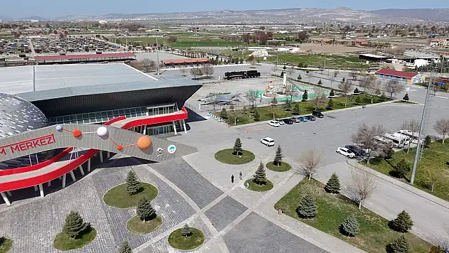 Kayseri'de bilime bisikletli ulaşım dönemi başladı