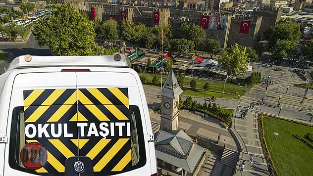 Kayseri'de binlerce kişi merakla bekliyordu! Zamlanan öğrenci servis ücretleri fiyat listesi ortaya çıktı