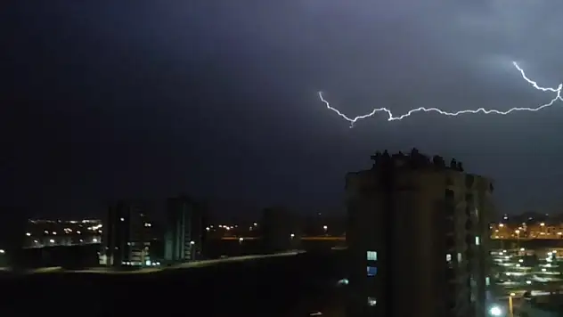 Kayseri'de bir anda oldu! Kimse ne olduğunu anlamadı