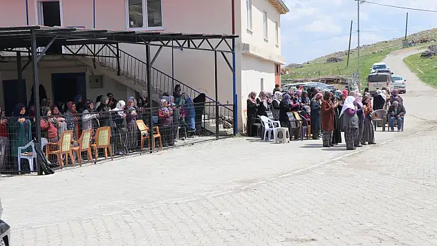 Kayseri'de bir mahallede daha vatandaşlar toplandı!