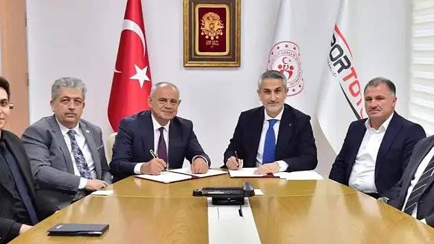 Kayseri'de bir spor yatırımı daha! Yarı olimpik yüzme havuzu geliyor