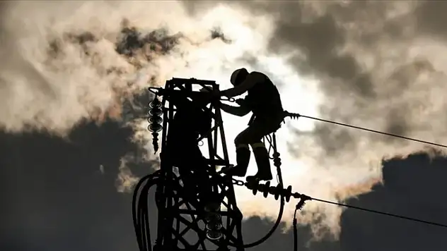 Kayseri'de bugün 2 ilçede 7 saat elektrikler kesilecek!