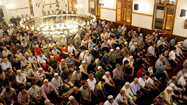 Kayseri'de bugün namaz vakitleri (1 Haziran Pazar)
