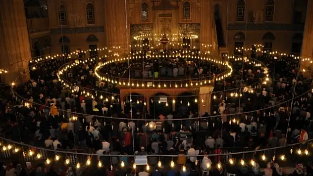 Kayseri'de bugün namaz vakitleri (19 Nisan Pazar)