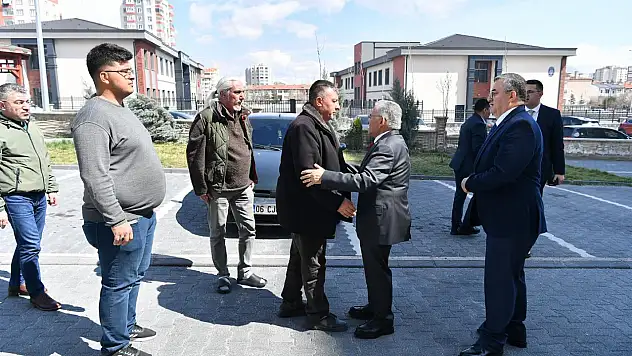 Kayseri'de büyük acı yaşayan aileye Başkan Büyükkılıç'tan ziyaret!