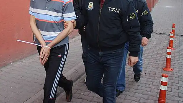 Bylock'cu 8 öğretmen hakim karşısında