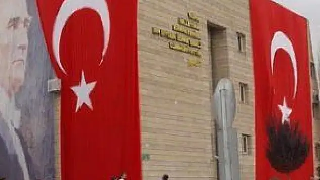 KAYSERİ'DE ÇANAKKALE ZAFERİ'NİN 100'ÜNCÜ YILI İÇİN GÖRKEMLİ HAZIRLIK