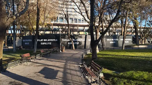 Kayseri'de çay 2, çorba 20 TL'ye satılıyordu! Cumhuriyet Meydanı'ndaki o mekanda tadilat başladı