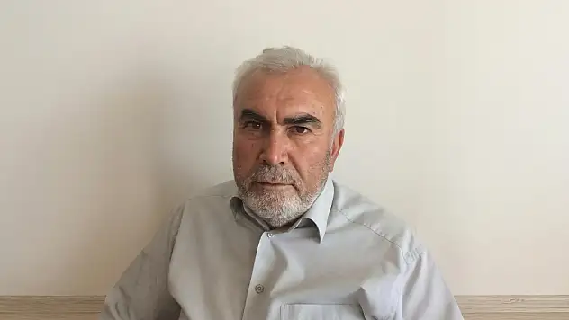 Kayseri'de cuma namazında fenalaştı! Emekli müdürden acı haber