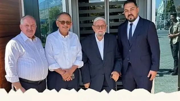 Kayseri'de dikkat çeken buluşma! Nursaçan ile Özhaseki bir araya geldi