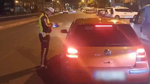Kayseri'de direksiyon başında telefonun bedeli ağır oldu