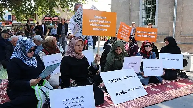 Kayseri'de, Diyarbakır'daki annelere destek sürüyor
