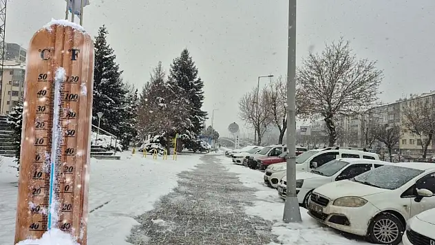 Kayseri'de dün gecenin en soğuk yeri belli oldu! Şehir buz kesti